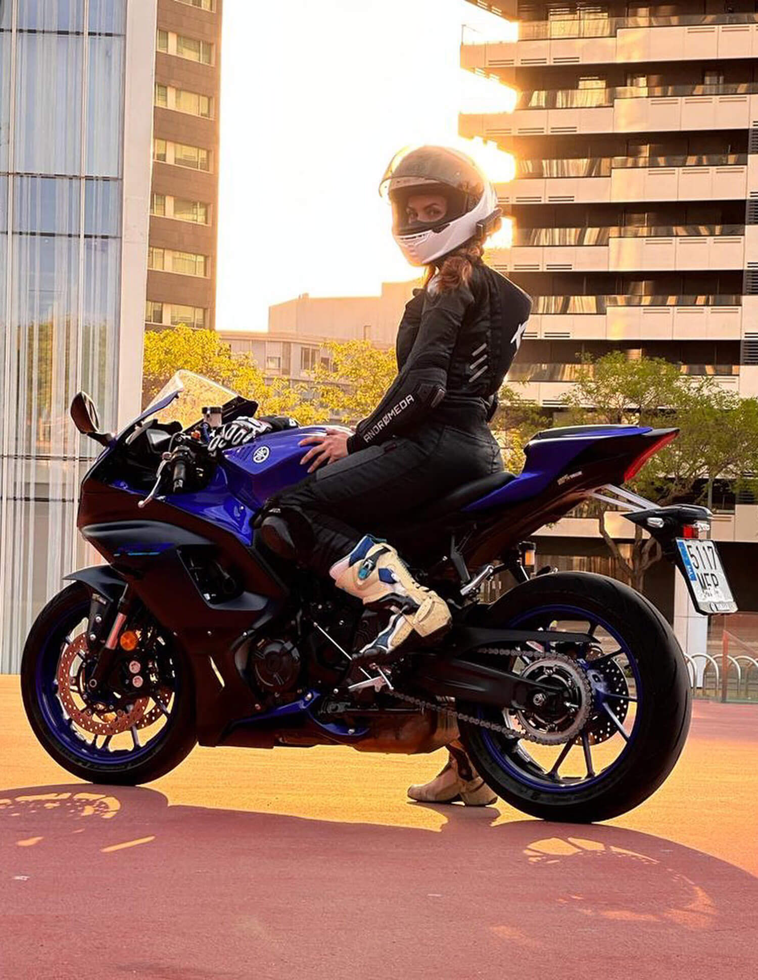 Nearx Suit Woman (LAST UNIT!)