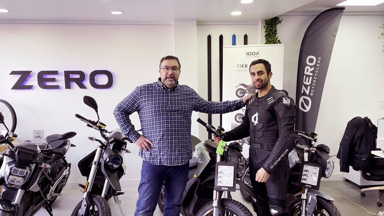 Andromeda Moto  Motorcycle gear with aerospace technology. 100% vegan