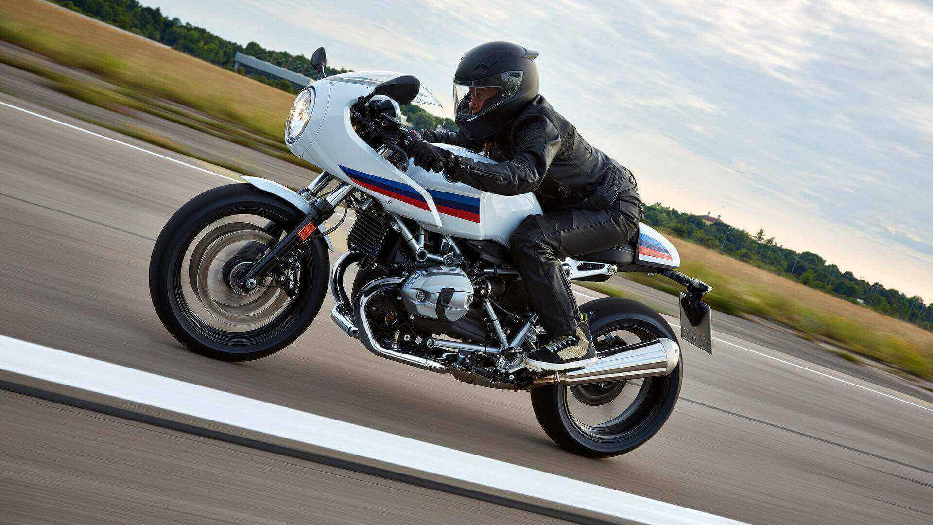 The 5 best cafe racer motorcycles (2022)