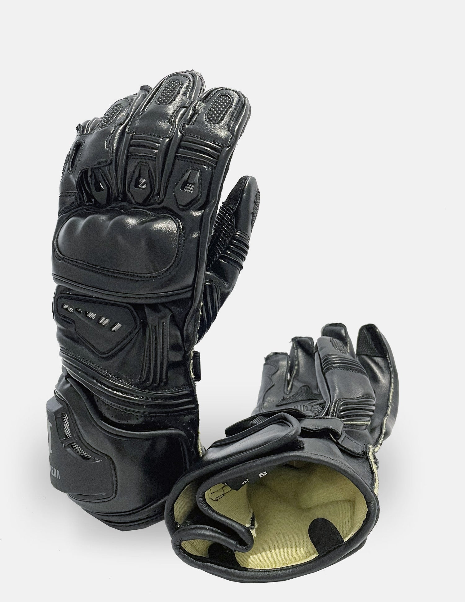 Meteor Gloves 3